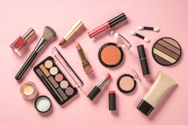 One - stop Beauty: Abundant Products for Exquisite Makeup